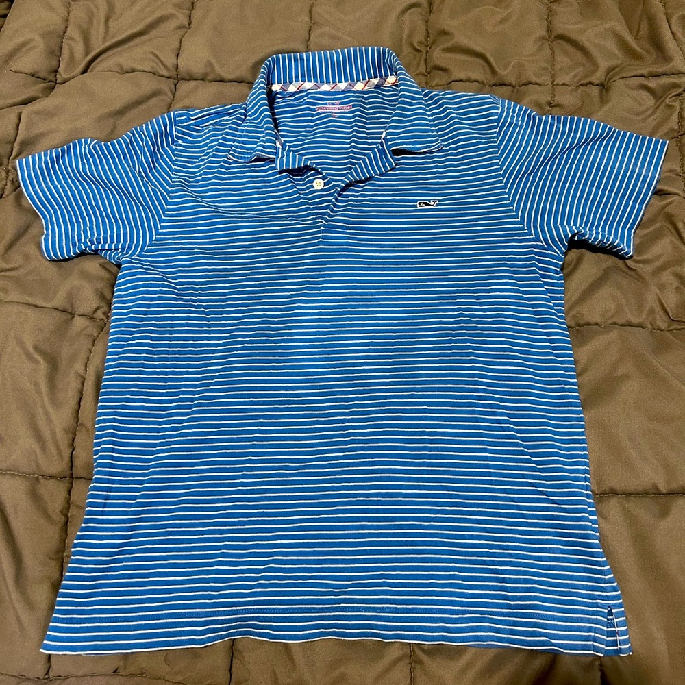OVER 75% OFF vineyard vines shirt great for summer